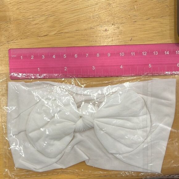 White Bow NWT - Picture 3 of 3